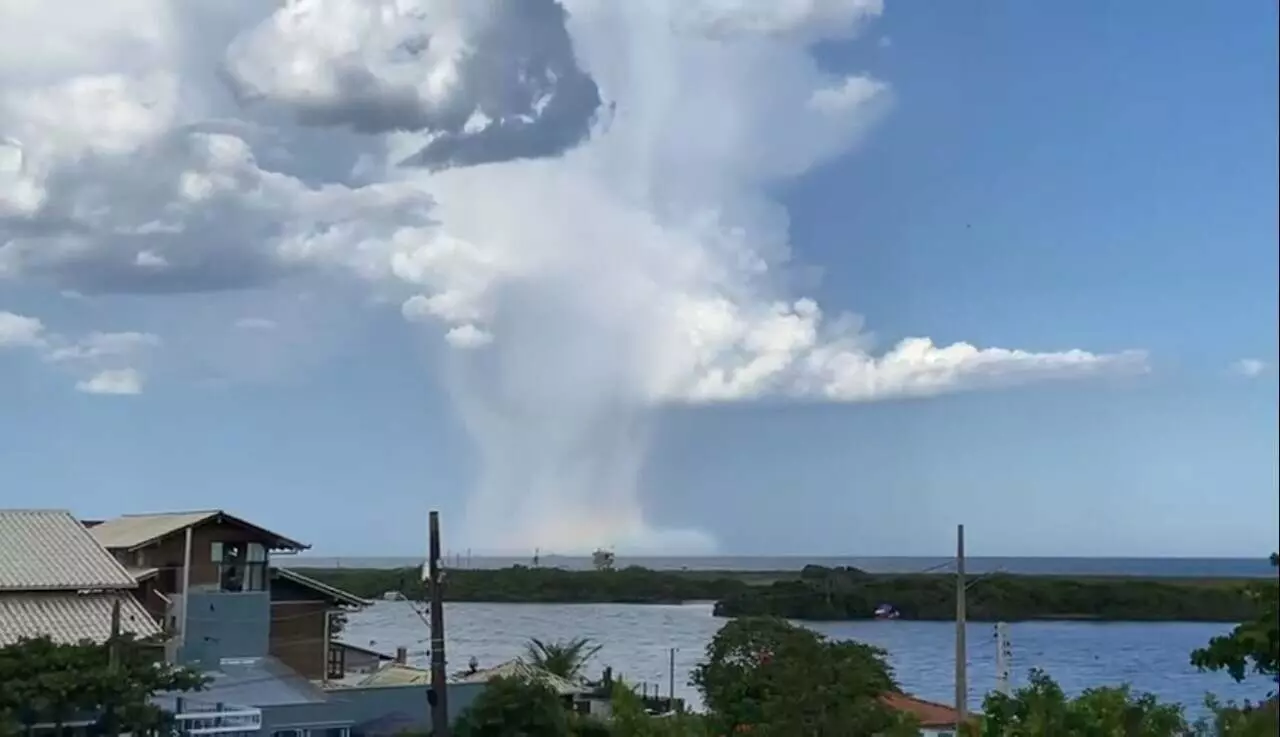 Fenômeno No Céu Chama Atenção Em Araquari Jc Jornal Da Cidade